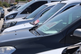 otomobil-fiyatlarinda-dusus-beklentisi-galericiler-piyasa-hareketliligine-isaret-ediyor