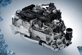 porscheden-devrim-niteliginde-6-zamanli-motor-icten-yanmali-motora-yeni-bir-soluk