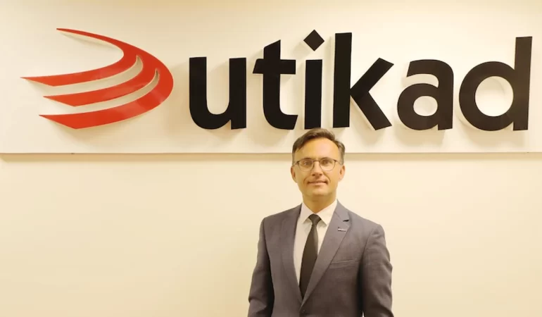 utikad-baskani-bilgehan-engin-atlas-lojistik-odulleri-sektordeki-basarilari-kutlamak-icin-bir-platform-sunuyor