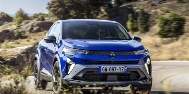 yeni-renault-captur-daha-atletik-daha-teknolojik-ve-turkiye-yollarinda