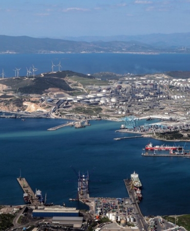 aliaga-limanlari-turkiyenin-dis-ticaret-merkezi-olarak-buyumeye-devam-ediyor