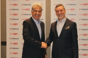 evolog-tirsandan-750-treyler-alarak-turkiyenin-en-buyuk-filolarindan-birini-kurdu