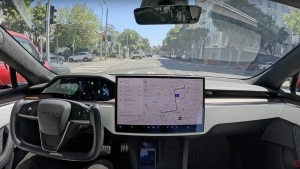 teslanin-otonom-surus-iddialari-tartisma-yaratiyor-elon-musk-gercekten-abartiyor-mu
