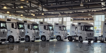 tls-lojistik-cevreci-tasimacilik-icin-30-cekici-ve-22-treyler-yatirimi-gerceklestirdi