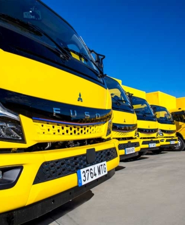 fuso-ispanyada-planway-logisticaya-22-adet-tamamen-elektrikli-ecanter-teslim-etti