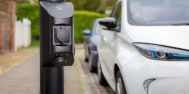 brighton-ve-hove-elektrikli-arac-devriminde-oncu-6-000-sarj-istasyonu-geliyor